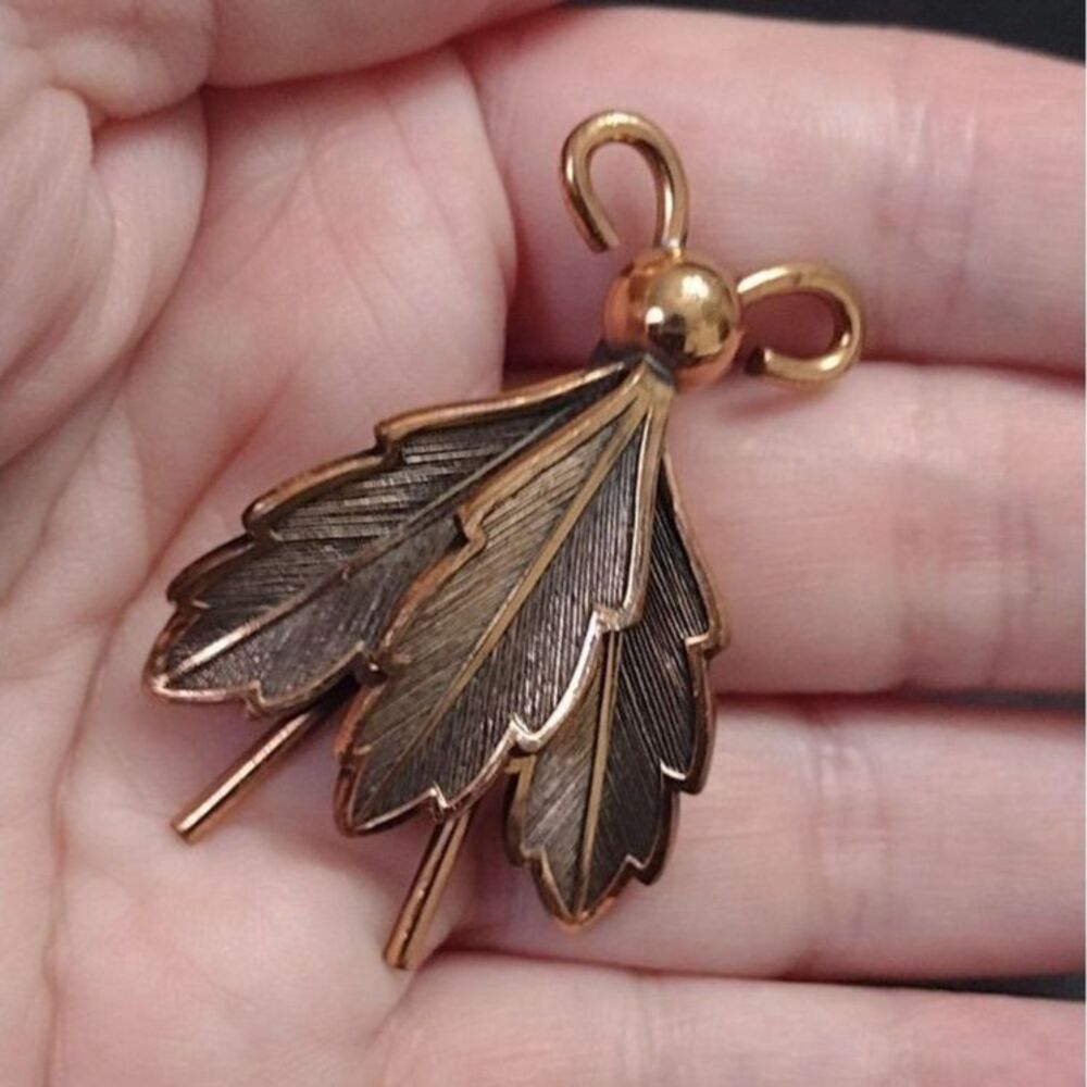 Copper by Bell leafy bug brooch